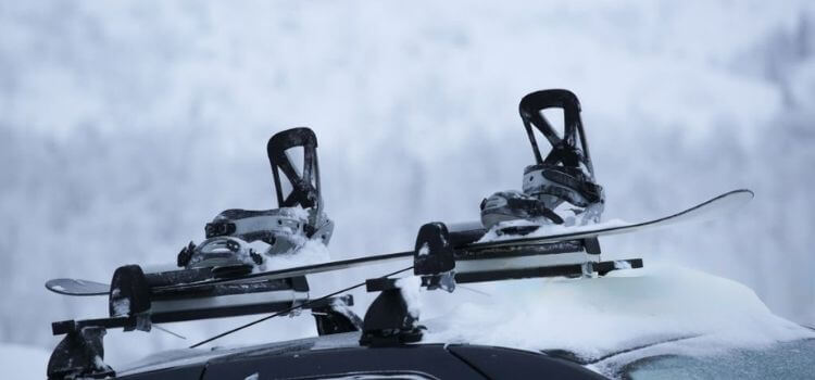 How to Mount Skis to a Roof Rack