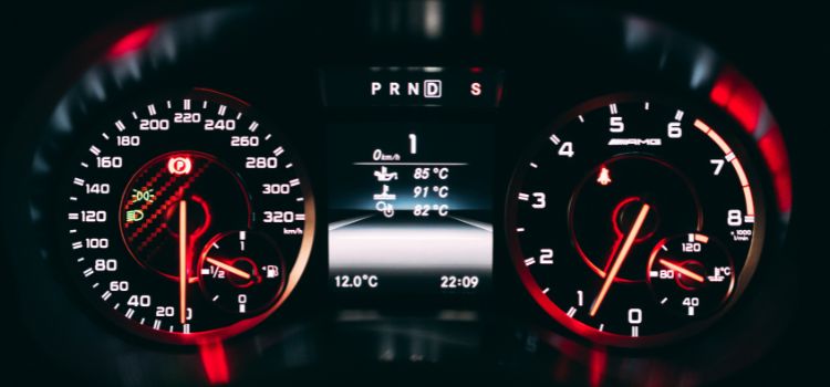 Pros And Cons Of Tachometer and Speedometer
